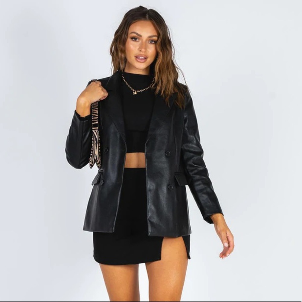 ELLEN FAUX LEATHER BLAZER